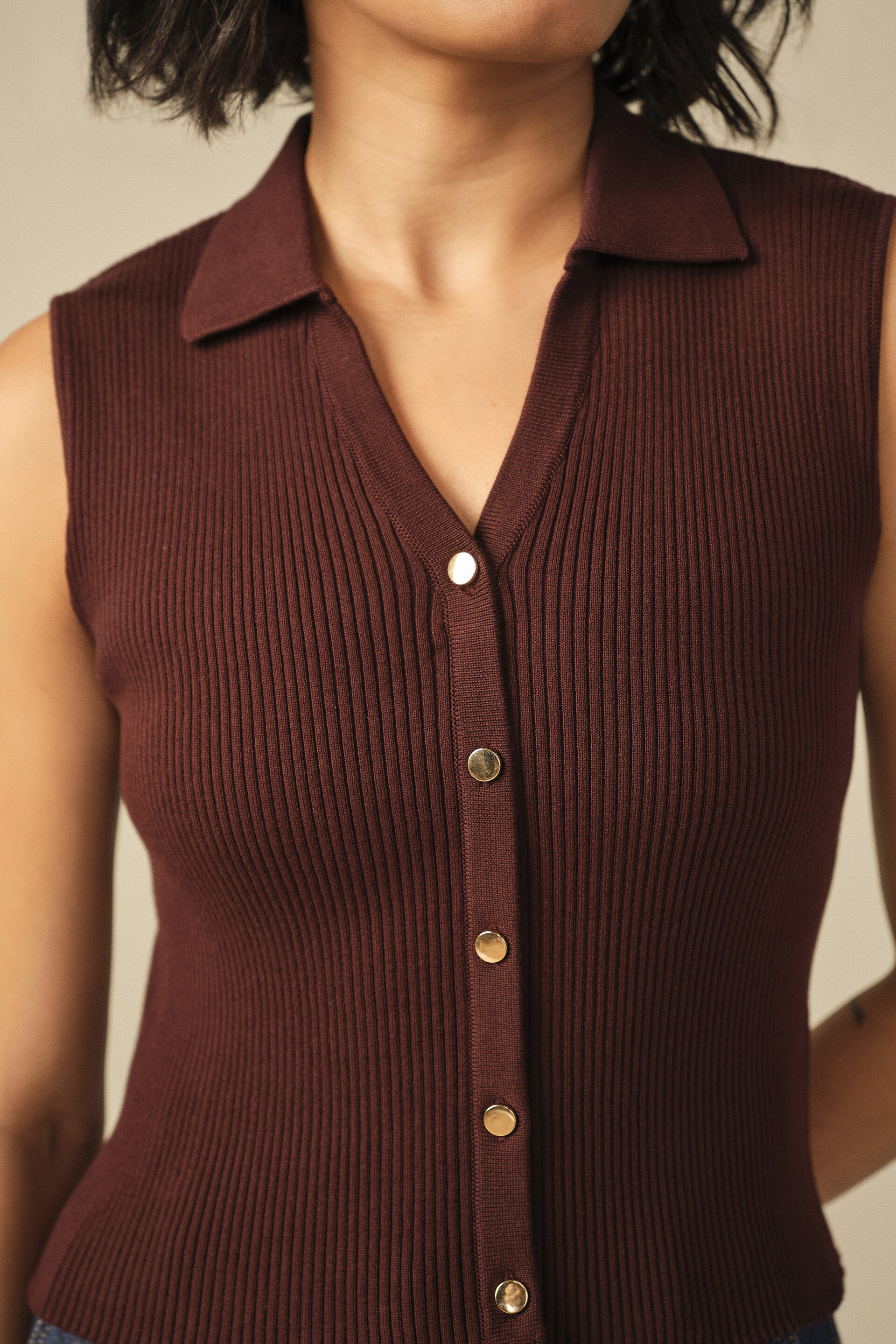 Collared Sleeveless T-shirt in Brown, Brown, image 2
